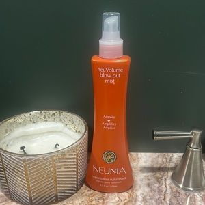 Buy 1 get 1 free**Neuma Blow Out Mist